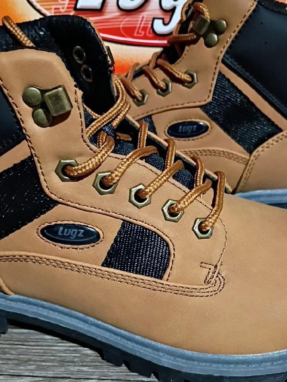 Lugz Men's Tan and Black Lace-Up Work Boots